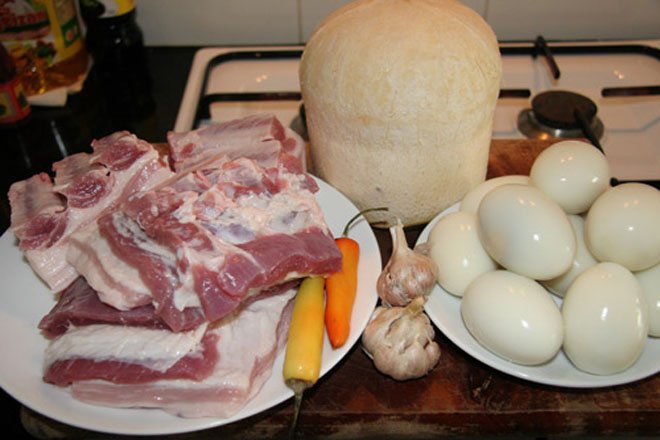 nguyên liệu nấu thịt kho tàu với trứng gà