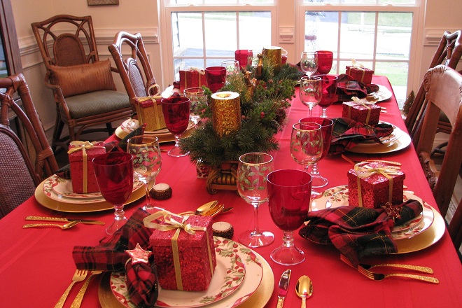 Trang trí bàn ăn Noel: 30 ý tưởng bày tiệc Giáng sinh đẹp đơn giản ...