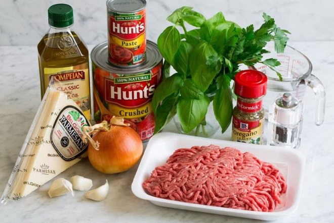 nguyên liệu nấu sốt cà chua thịt bò bằm cho mì Ý