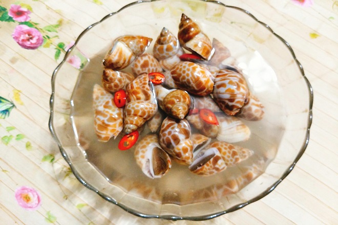 Ngâm ốc hương