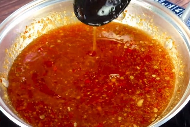 nấu nước mắm đường chua ngọt sốt Thái